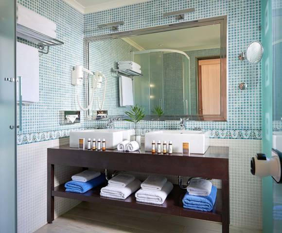 Double Bungalow Garden View