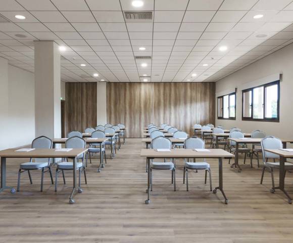 Ilis Congress Center