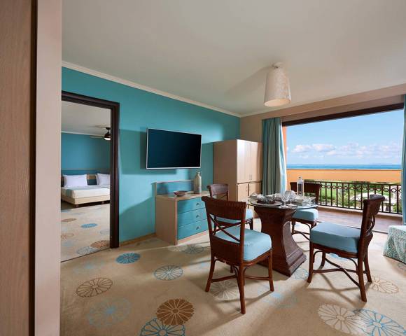 Main Building Family Apartment - Lounge Area